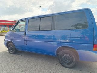 Volkswagen Caravelle 2001