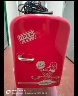 Mini nevera portátil Mickey Mouse