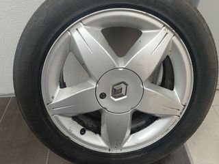 4 Llantas Renault 16" usadas A RECOGER EN ARCADE