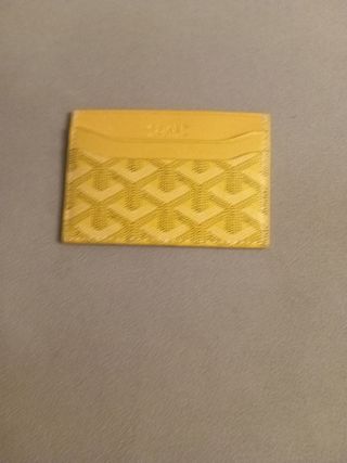 Tarjetero Goyard Amarillo