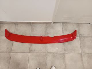 Alerón Ford Sierra XR4i rojo