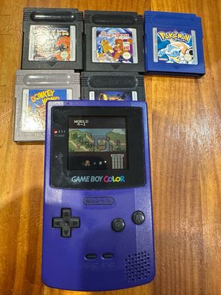 Game Boy Color morado + 6 juegos