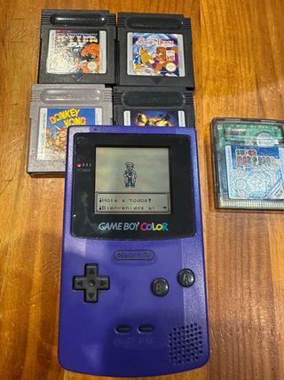 Game Boy Color morado + 6 juegos