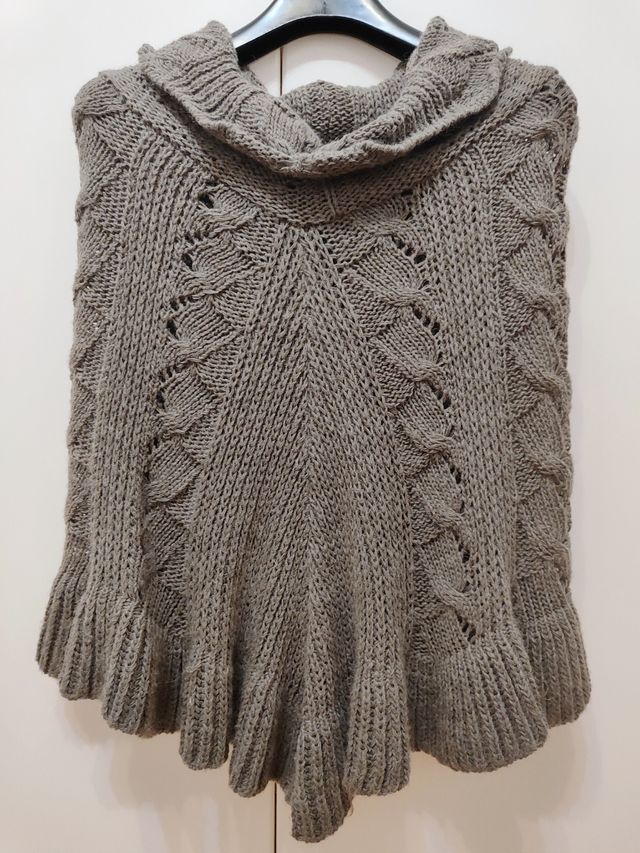 Poncho grigio marrone lana e mohair
