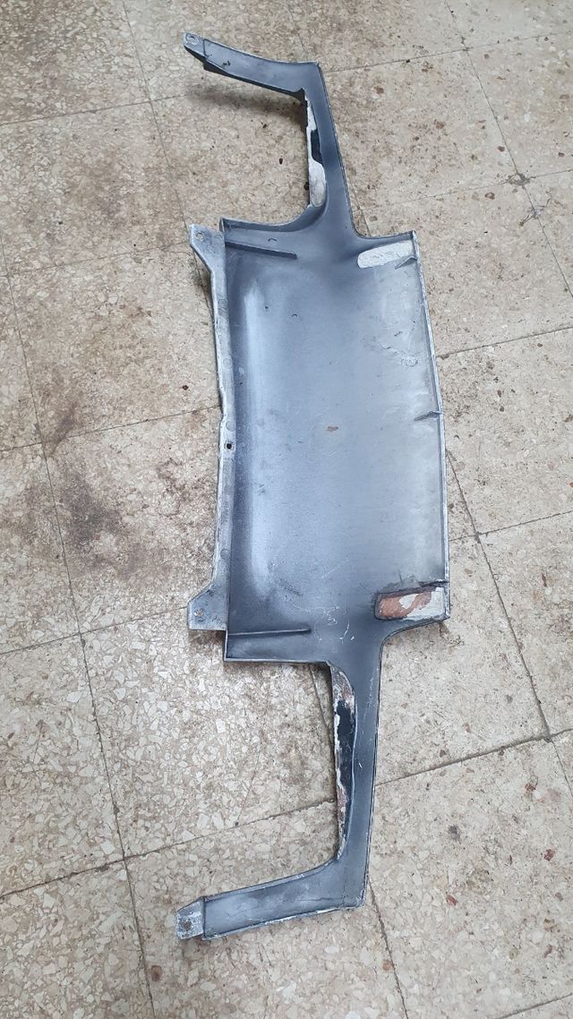 Frente volvo 480 . Nariz