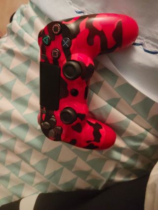 Mando PS4/PS5 camuflaje rojo