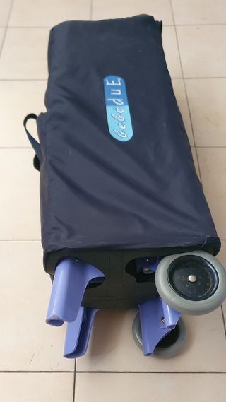 Cuna viaje Bebé Due + colchón