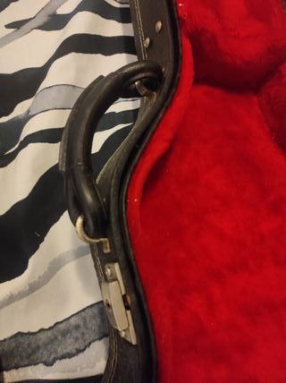 Estuche rígido guitarra 335