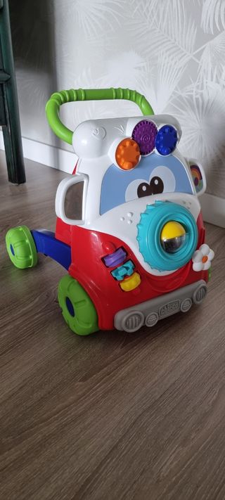 Andador Chicco Bebé