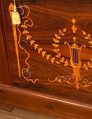 Cómoda antigua marquetería madera