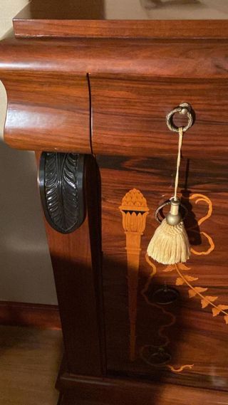 Cómoda antigua marquetería madera