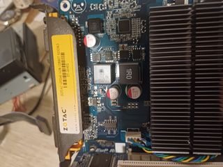 Scheda madre ASRock + scheda video ZOTAC