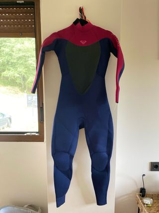 Roxy Fullsuit “Aqua α” neopreno mujer talla 8