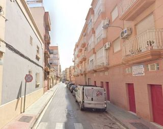 Piso en venta en Plaza de Toros - Santa Rita en Almería