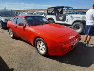 Porsche 944 1983