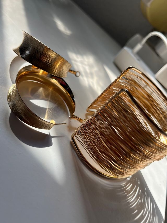 Pulsera dorada vintage