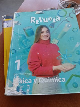 Física y Química. 1 Bachillerato. Revuela