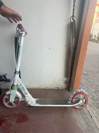 Patinete Oxelo Mid9 blanco/rosa
poco uso