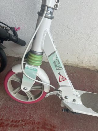 Patinete Oxelo Mid9 blanco/rosa
poco uso