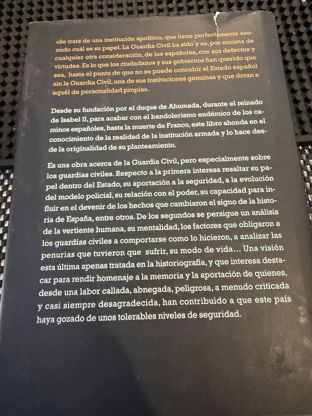 La Guardia Civil : claves historicas para...