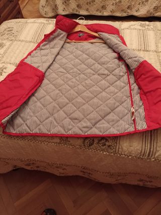 Chaleco acolchado rojo unisex