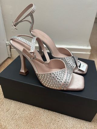 Sandalias Uterqüe 38, nuevas
