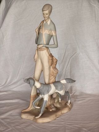 Figura porcelana Miguel Requena cazador