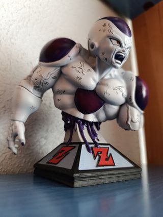 Figura Frieza Resina 1/6