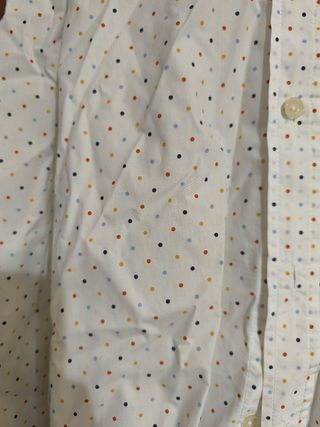 Camisa blanca lunares multicolor