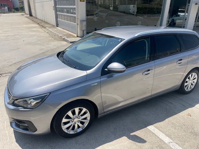Peugeot 308 SW Style BlueHdi 100cv