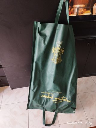 Traje Gris - Elegante y otro negro.los dos con fun