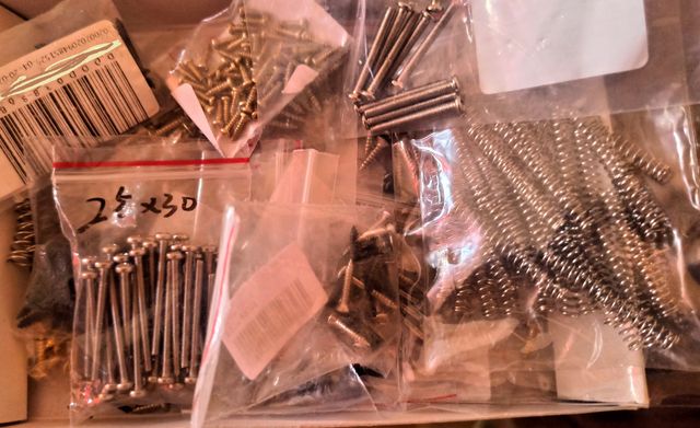 GUITARRA BAIXO PARAFUSES CAPTADOR MARTELO CHAVE