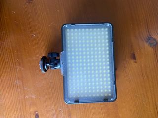 Foco LED LE-198A para cámara