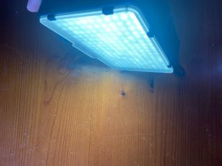 Foco LED LE-198A para cámara