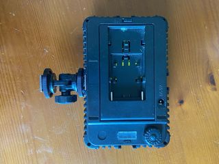 Foco LED LE-198A para cámara