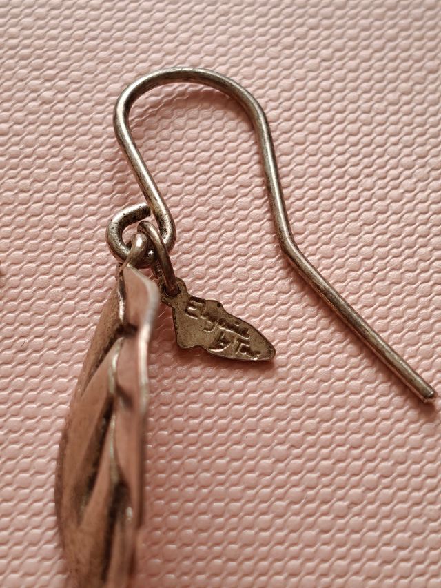 Pendientes Tous, hoja