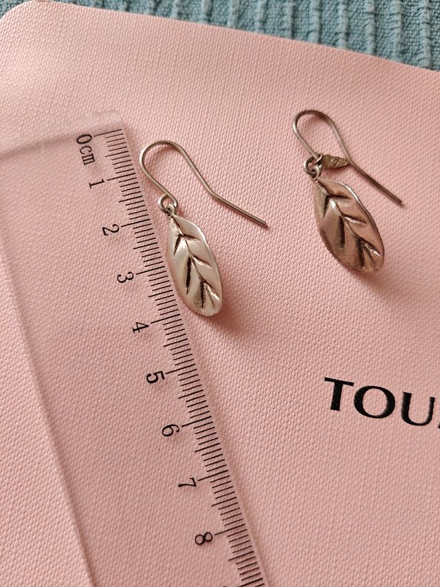 Pendientes Tous, hoja