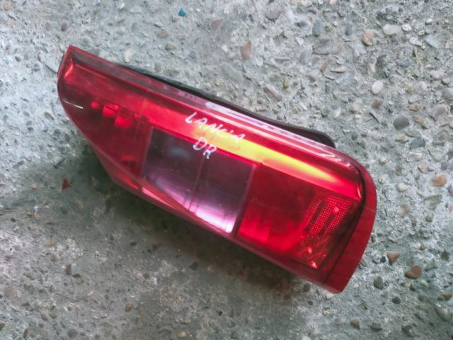 Piloto trasero Lancia Musa derecho