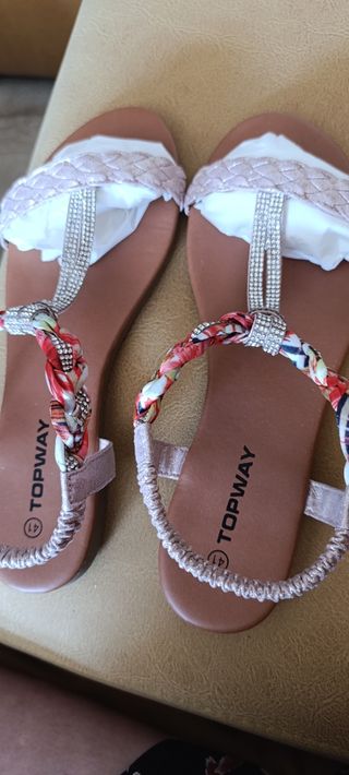 Sandalias planas Deichmann multicolor