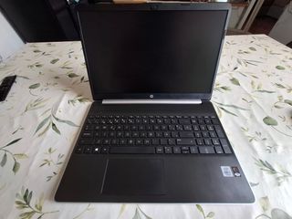 Portátil HP i7 - Plata & Negro