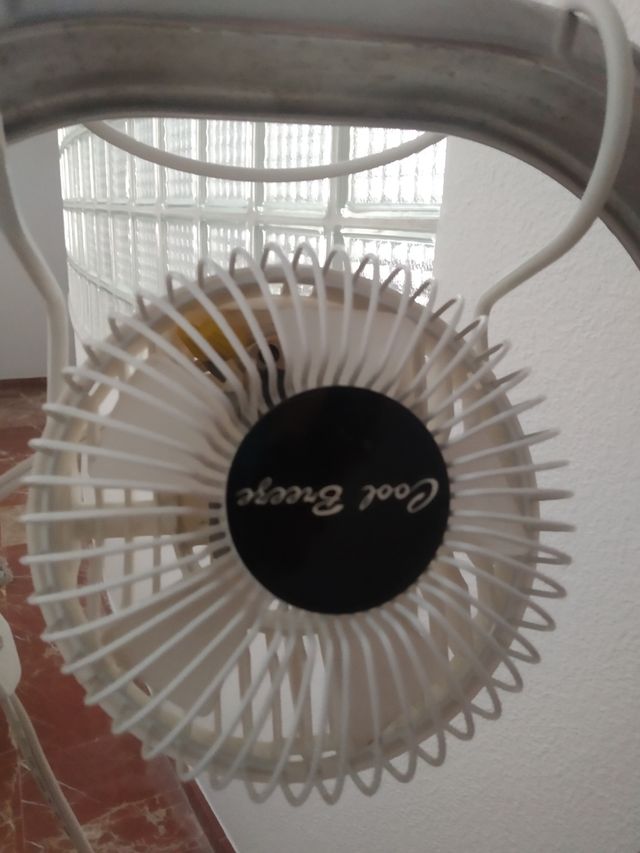 Mini ventilador Cool Breeze blanco