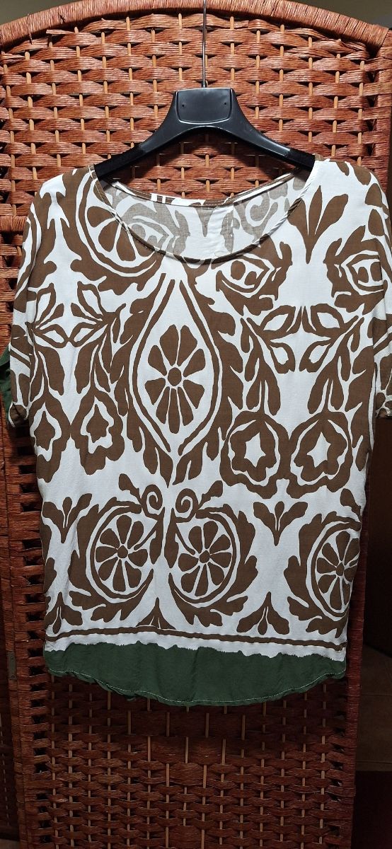 Blusa marrone e bianca Made in Italy