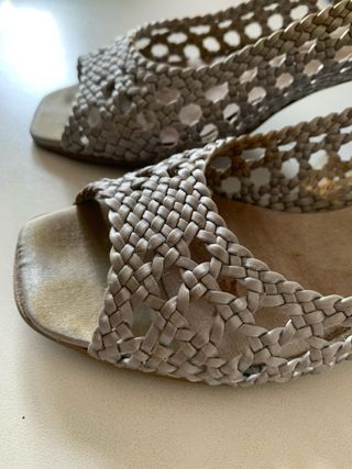 Sandalias tacón bajo. 5cm.