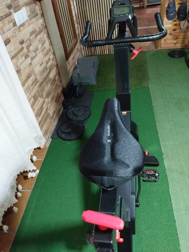 OFERTA!!!!!
Bicicleta estática 18kg