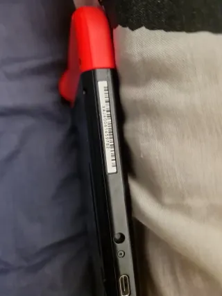 Nintendo Switch + Accesorios + targeta de memoria