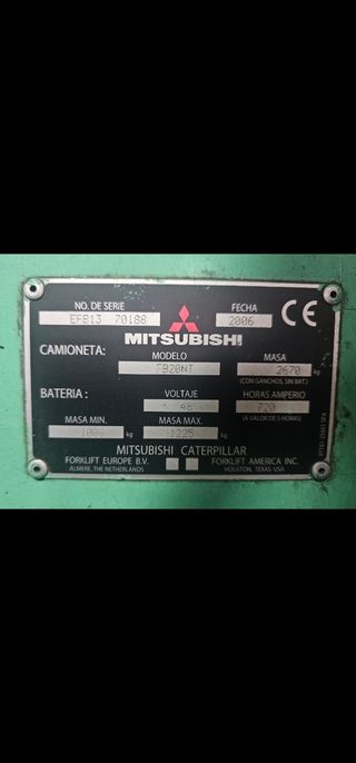 Transpaleta Mitsubishi Toro