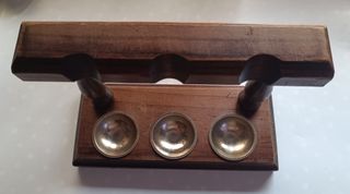 Supporto per 3 pipe in legno intagliato