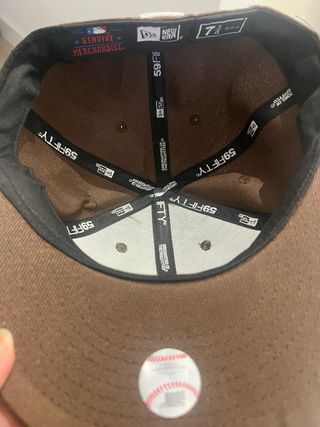 Gorra New Era marrón