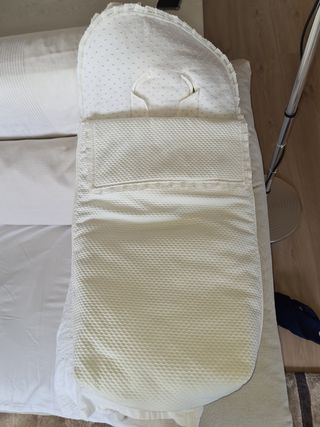 Saco bebe verano para coche uppababy.
