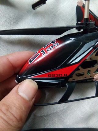 Helicóptero tipo DRON. JAMARA (germany) 230.8